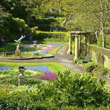 ホテルSylvern House スカーバラ エクステリア 写真
